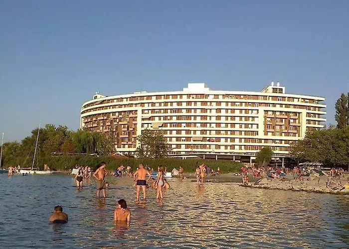 מלון דירות 'good Feelings' שיופוק